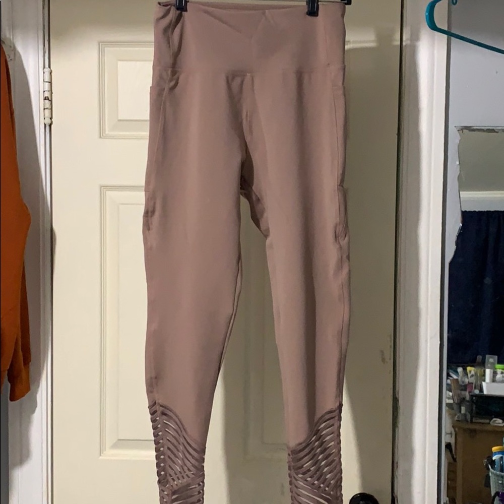 Size Large leggings